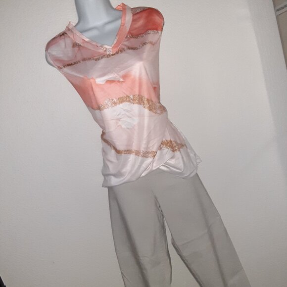 Peach Top Sz XL * Counterparts Pull-on Capris * Sz 16 * Tan & White Pinstripe * - Picture 2 of 9